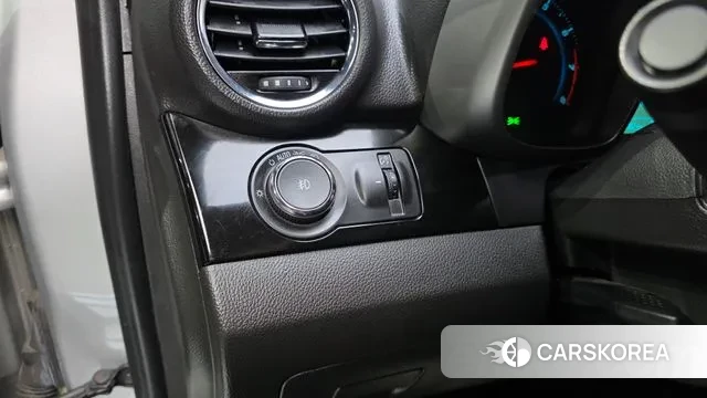 Chevrolet (GM Daewoo) Orlando 2018 Серебристо-серый из Кореи, фото 5