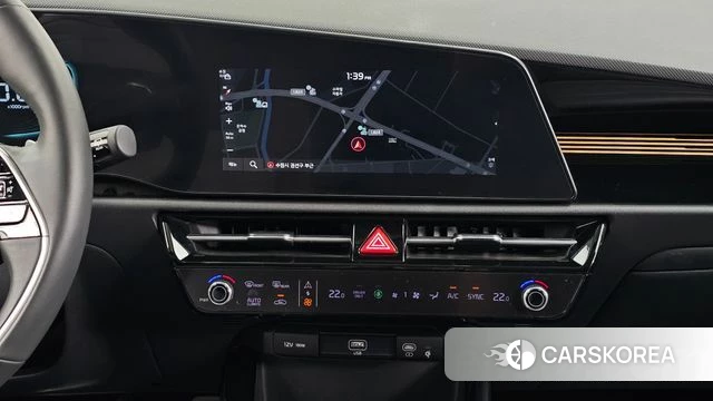 Kia Di Ol Nu Niro 2022 Белый из Кореи, фото 5