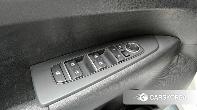 Kia The New K3 2nd generation 2021 Белый из Кореи, фото 5