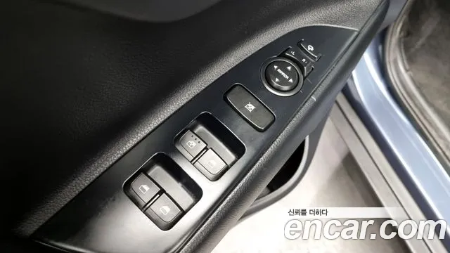 Kia Stonic id 2446168 из Кореи 5