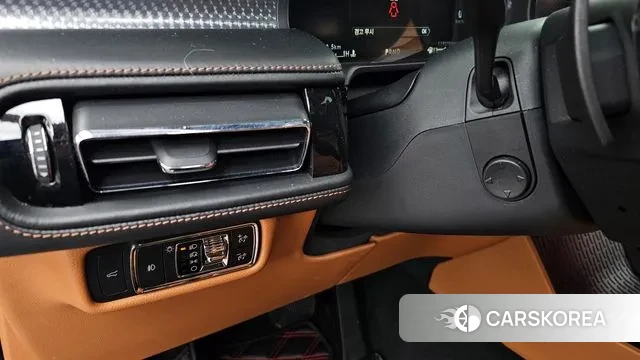 Lincoln Aviator 2nd generation 2022 Белый из Кореи, фото 5