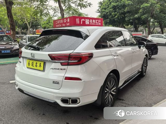 Honda Crown Road 2023 Белый из Китая, фото 5