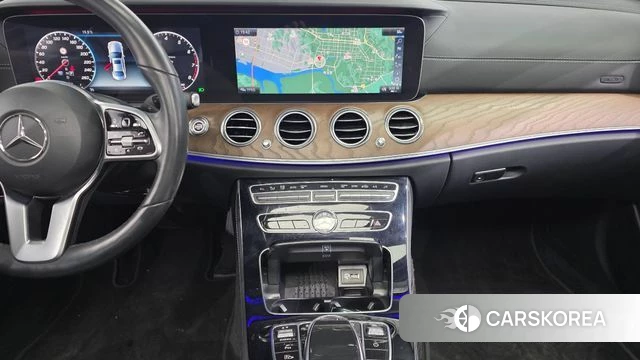Mercedes-Benz E-Class W213 2019 Белый из Кореи, фото 5