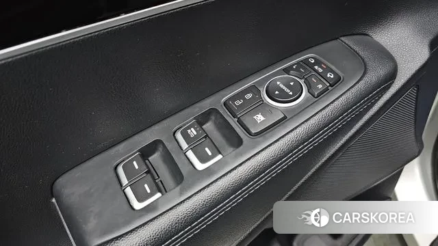 Kia The New Sorento 2018 Серебристо-серый из Кореи, фото 5