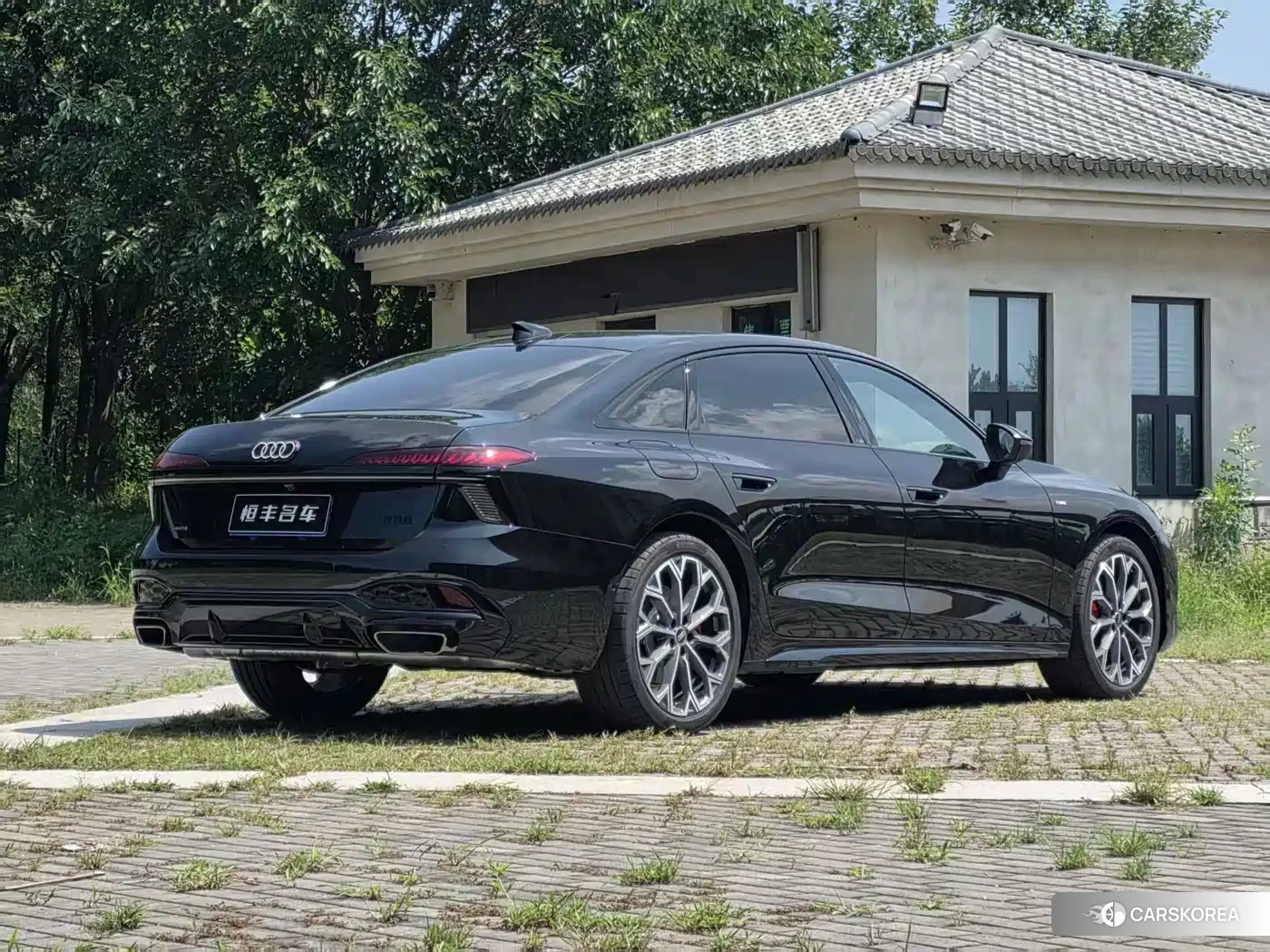 Audi A6L 2026 Черный из Китая, фото 6