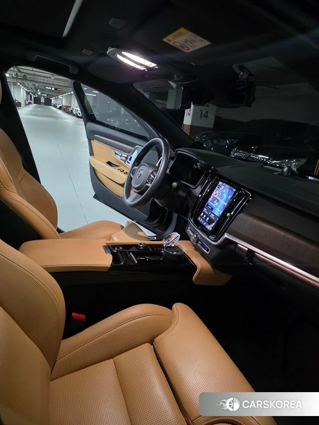 Volvo S90 2022 Черный из Кореи, фото 5