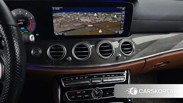 Mercedes-Benz E-Class W213 2019 Черный из Кореи, фото 5