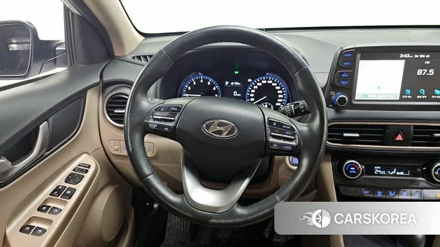 Hyundai Kona 2018 Белый из Кореи, фото 5