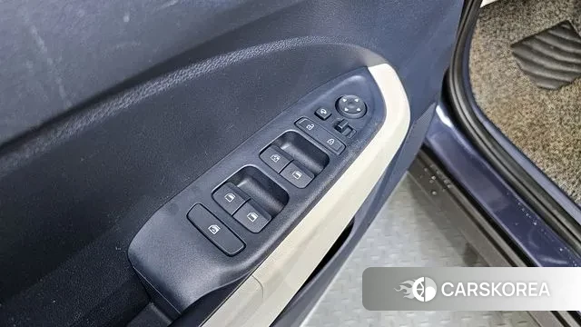 Hyundai Venue 2019 Синий из Кореи, фото 5