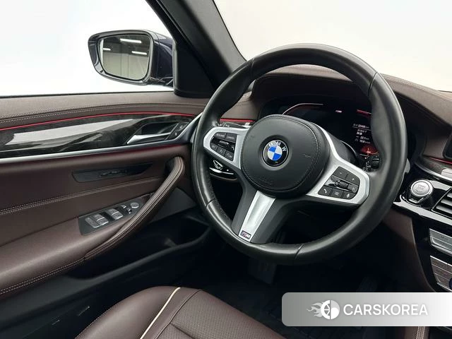 BMW 5 series 2022 Черный из Китая, фото 5