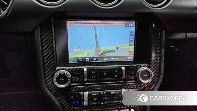 Ford Mustang 2022 Черный из Кореи, фото 5