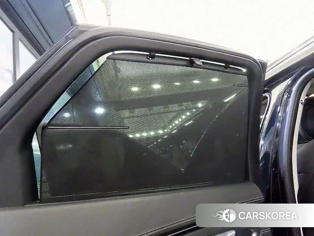 Genesis GV70 2023 Черный из Кореи, фото 5