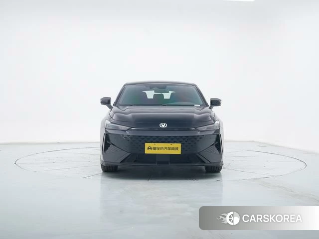 Chang'an UNI-V 2025 Черный из Китая, фото 5