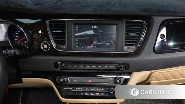 Kia The New Carnival 2018 Белый из Кореи, фото 5