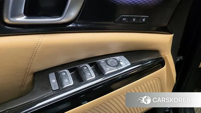 Kia Carnival 4th generation 2023 Черный из Кореи, фото 5