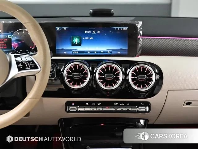 Mercedes-Benz A-Class W177 2024 Белый из Кореи, фото 5