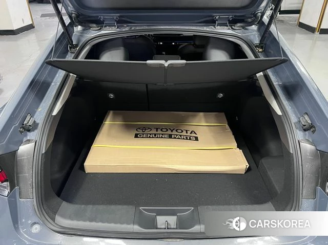 Toyota Prius 5th Generation 2025 Цвет галактики из Кореи, фото 5