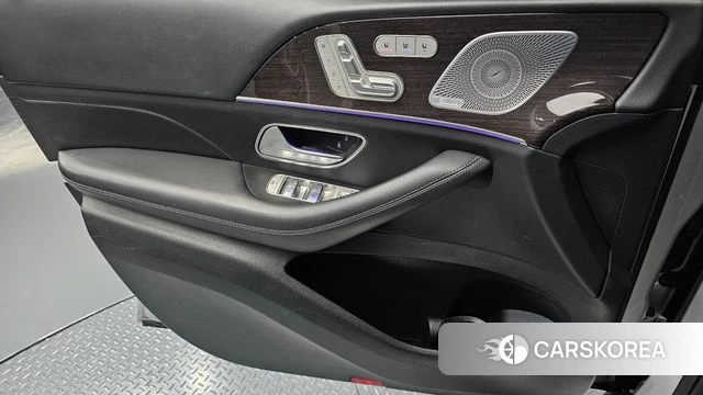 Mercedes-Benz GLE-Class W167 2020 Серебряный из Кореи, фото 5