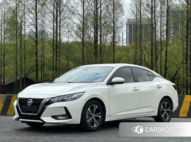 Nissan Xuan Yi 2023 Белый из Китая, фото 5