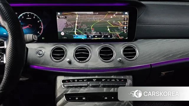 Mercedes-Benz E-Class W213 2021 Белый из Кореи, фото 5