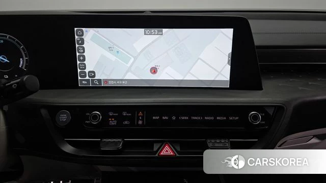 Kia K8 Hybrid 2023 Серебристо-серый из Кореи, фото 5