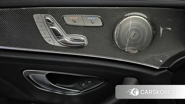 Mercedes-Benz E-Class W213 2022 Белый из Кореи, фото 5