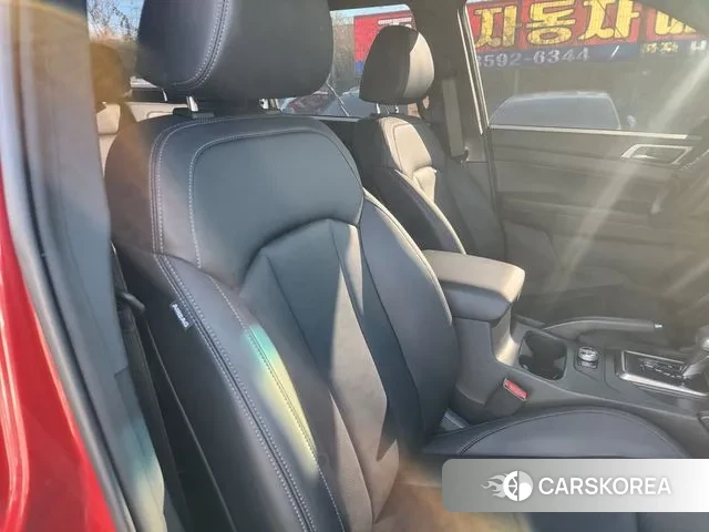 Ssangyong Musso Sports 2nd Generation 2025 Красный из Кореи, фото 5