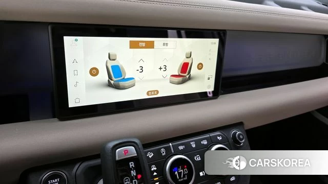 Land Rover Defender (L663) 2023 Серебристо-серый из Кореи, фото 5