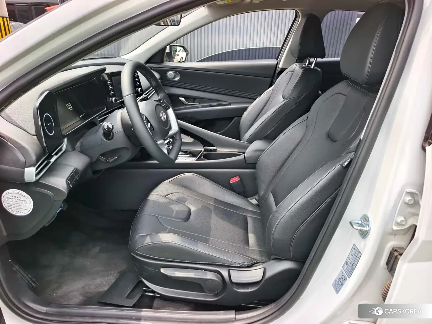 Hyundai Elantra 2025 Белый из Китая, фото 5