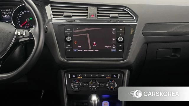 Volkswagen Tiguan second Generation 2020 Белый из Кореи, фото 5