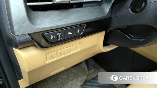 Kia Carnival 4th generation 2023 Черный из Кореи, фото 5