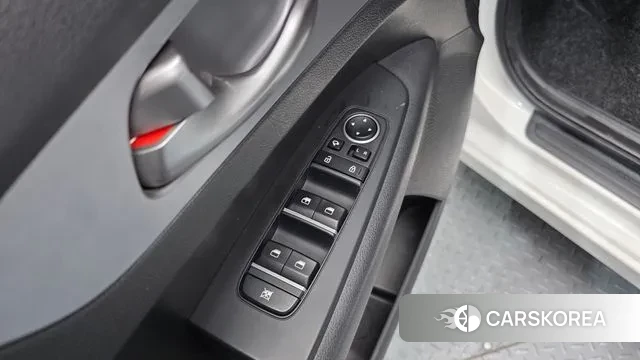 Kia The New K3 2nd generation 2021 Белый из Кореи, фото 5