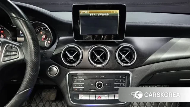 Mercedes-Benz GLA-Class X156 2018 Белый из Кореи, фото 5