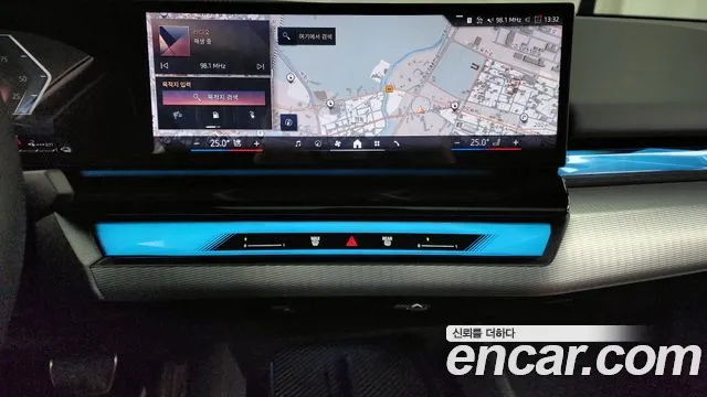 BMW 5 Series (G60) 2024 Белый из Кореи, фото 5