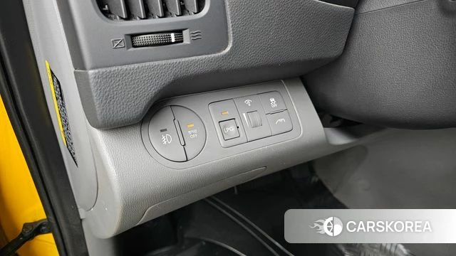 Hyundai The New Grand Starex 2018 Желтый из Кореи, фото 5