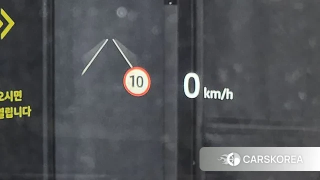 Land Rover Discovery Sports 2nd Generation 2024 Черный из Кореи, фото 5