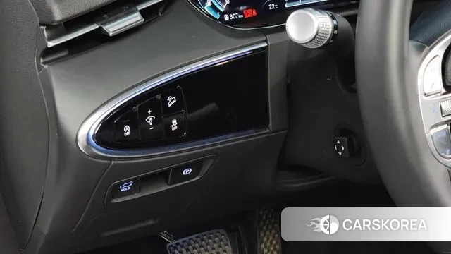 Genesis GV70 2023 Белый из Кореи, фото 5