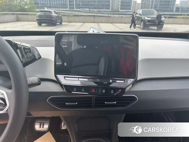 Volkswagen ID.3 2023 Белый из Китая, фото 5