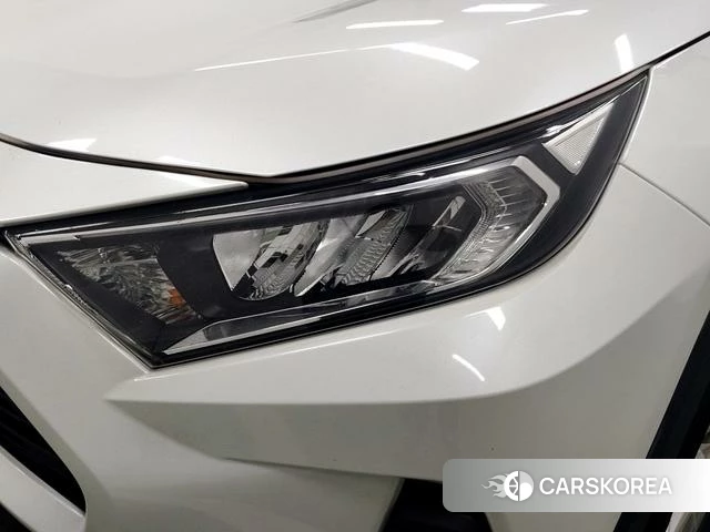 Toyota RAV4 Rongfang 2024 Белый из Китая, фото 5