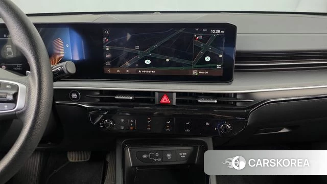 Kia The New K5 3rd generation 2025 Белый из Кореи, фото 5