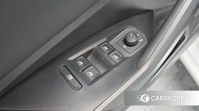 Volkswagen 7th Generation of Jetta 2020 Белый из Кореи, фото 5