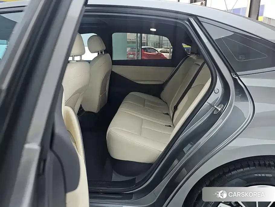 Nissan N6 2025 Silver/gray из Китая, фото 5