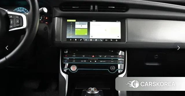 Jaguar XF (X260) 2018 Белый из Кореи, фото 5