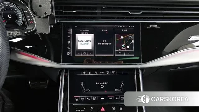 Audi Q8 (4M) 2021 Белый из Кореи, фото 5