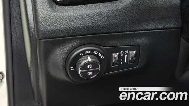 Jeep Compass 2nd Generation 2019 Белый из Кореи, фото 5