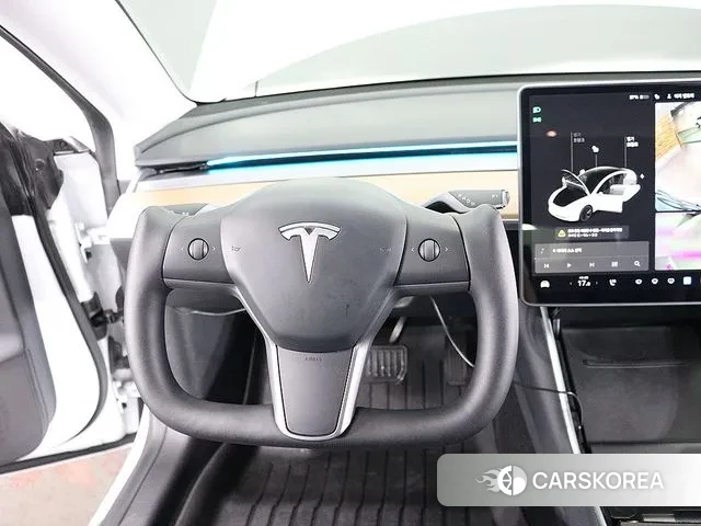 Tesla Model 3 2020 Белый из Кореи, фото 5