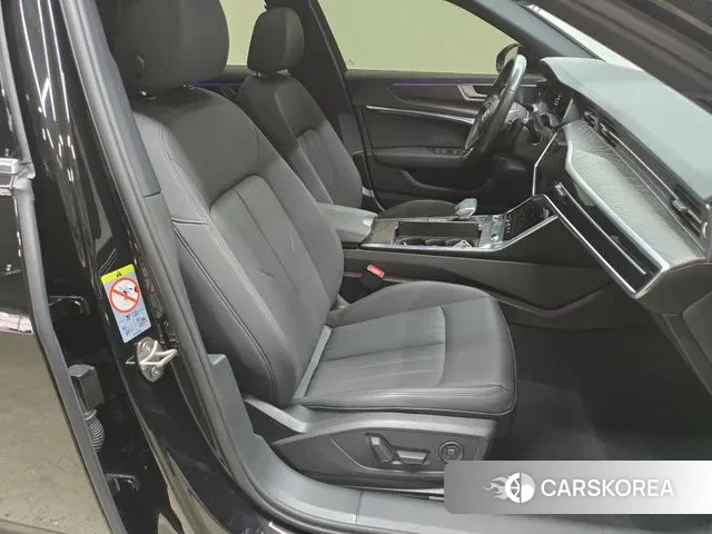 Audi A6 (C8) 2021 Черный из Кореи, фото 5