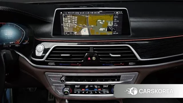 BMW 7 Series (G11) 2022 Черный из Кореи, фото 5