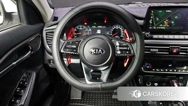 Kia Seltos 2021 Белый из Кореи, фото 5