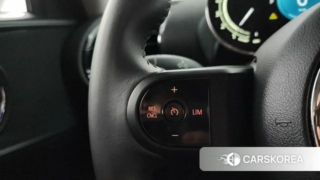 Mini Cooper Clubman 2022 Серебряный из Кореи, фото 5